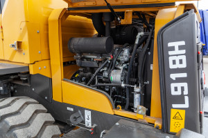 Погрузчик фронтальный LGCE L918H (ковш 0,9 м челюстной, доп. линия)