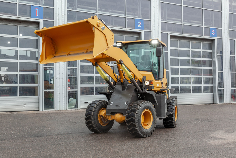 Погрузчик фронтальный LGCE L918H (ковш 0,9 м челюстной, доп. линия) копия №1767533777