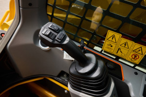 Мини-погрузчик LGCE SR800H