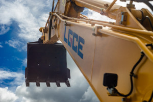 Экскаватор гусеничный LGCE E6210HNLC (Однопоточная гидролиния) Габаритный