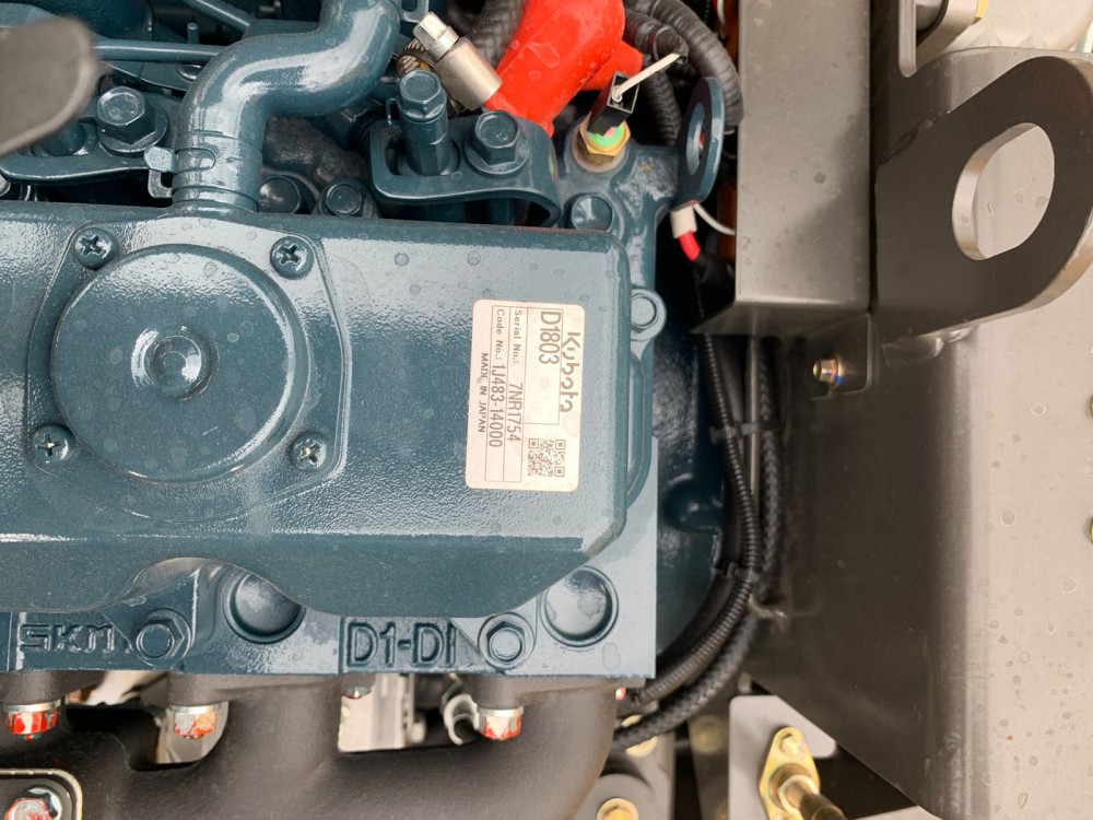 Каток дорожный LGCE RC730 (комбинированный, полный привод)