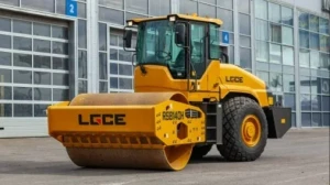 Каток грунтовый LGCE RS7140H (полный привод)