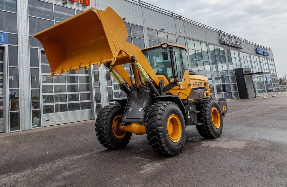Погрузчик фронтальный LGCE L946H (ковш 2,5 м стандартный)