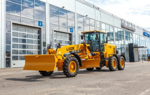 Автогрейдер LGCE G9138F (передний отвал, средний отвал)