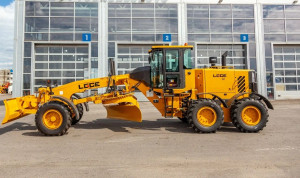 Автогрейдер LGCE G9138F (передний отвал, средний отвал)